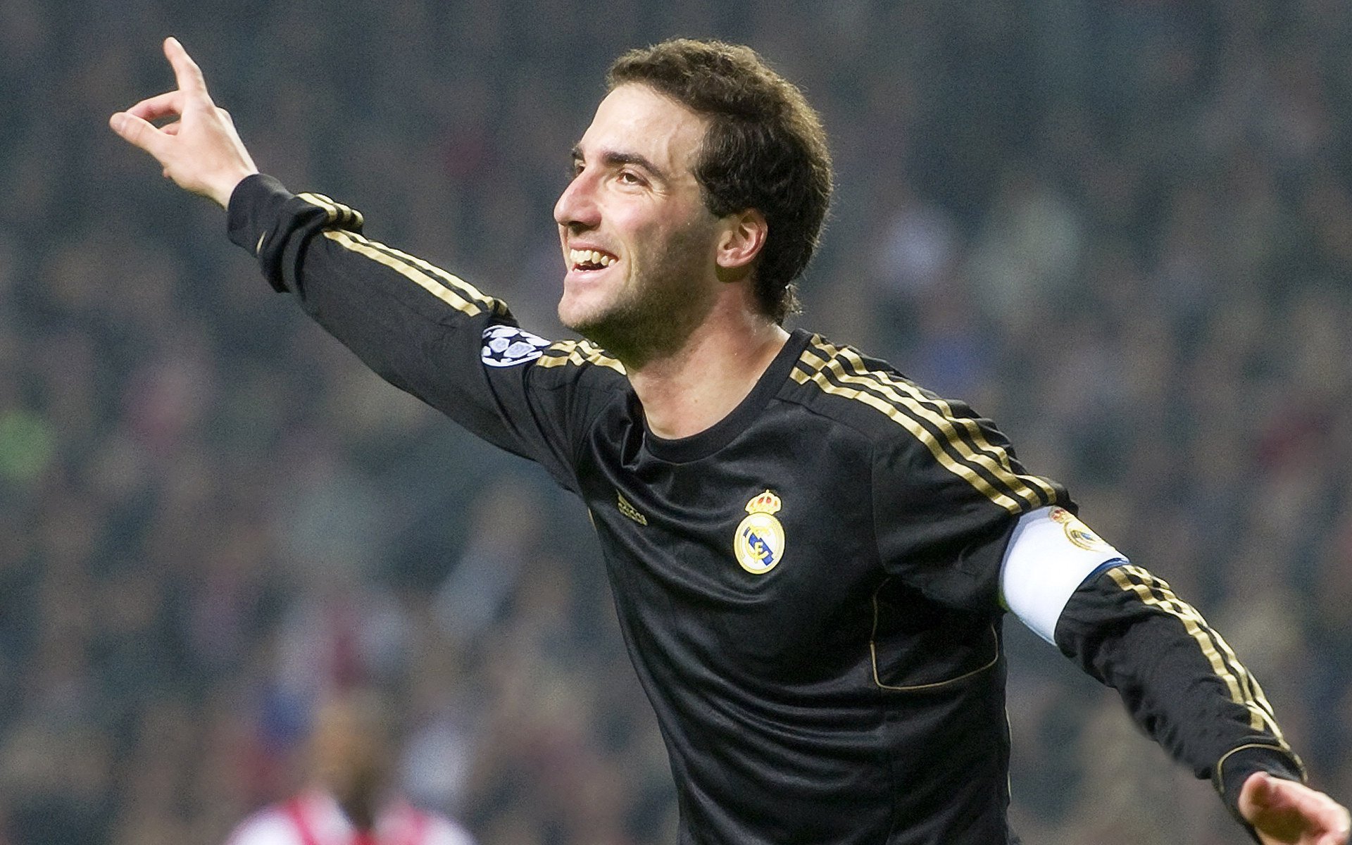 海地企业携手运动慈善：以跑步点亮希望之光